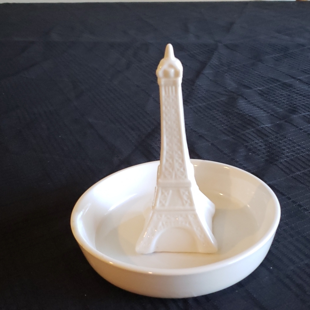 Eiffel Tower Jewelry Tray.